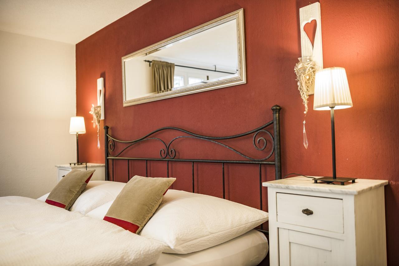 B3 Boutique-Bed&Breakfast Gsteigwiler Buitenkant foto