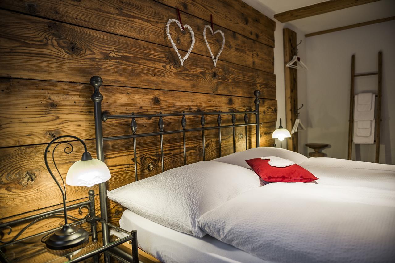 B3 Boutique-Bed&Breakfast Gsteigwiler Buitenkant foto