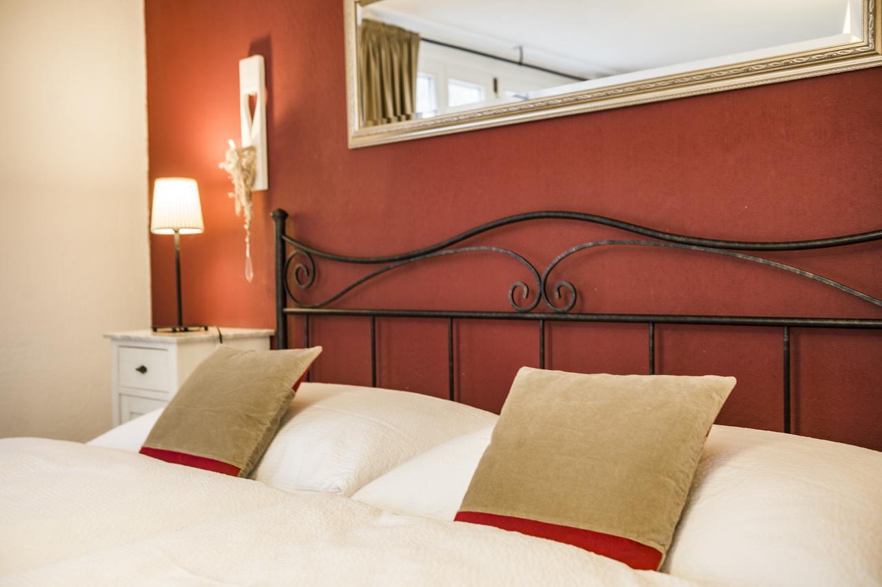 B3 Boutique-Bed&Breakfast Gsteigwiler Buitenkant foto